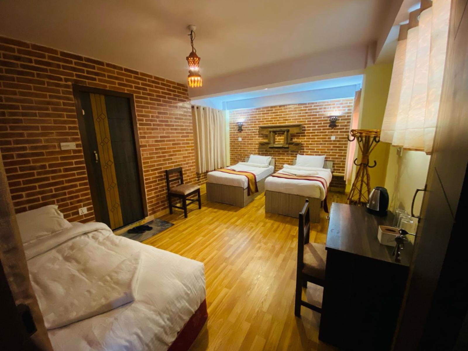 Hotel Durbar Side بهاكتابور المظهر الخارجي الصورة
